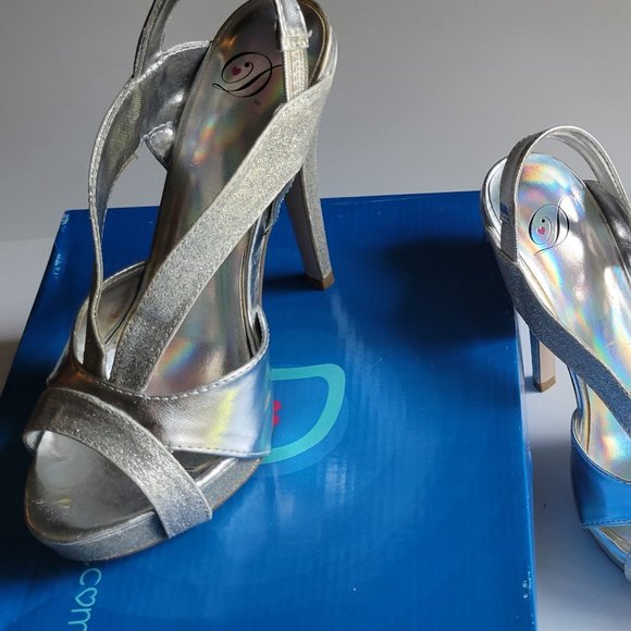 My Delicious Ruby Silver Glitter Platform Heels  Size 6.5 - Picture 5 of 6